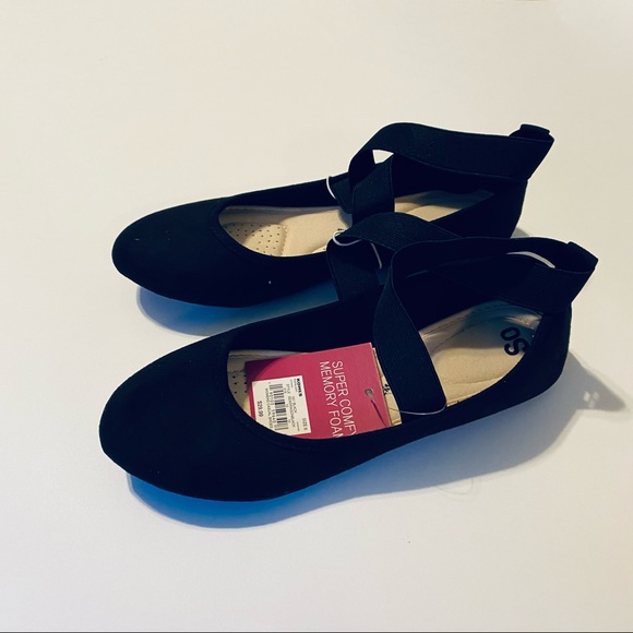 NWT SO Super Comfy Memory Foam Flats